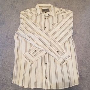 Metro from Rue 21 long sleeve shirt